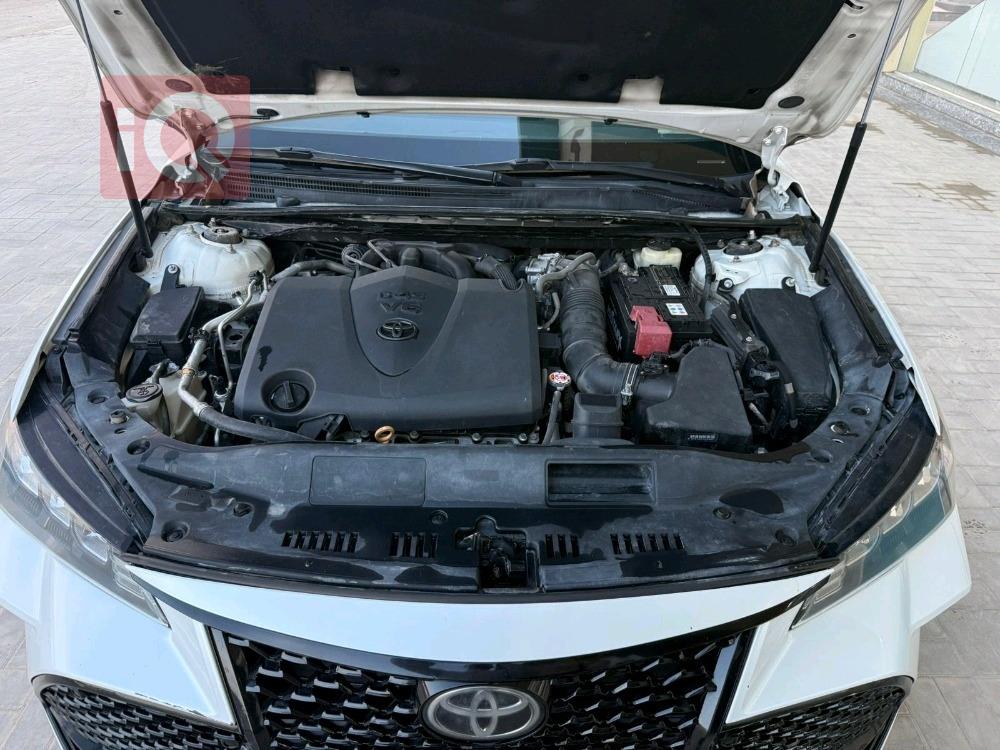 تۆیۆتا ئەڤەلۆن